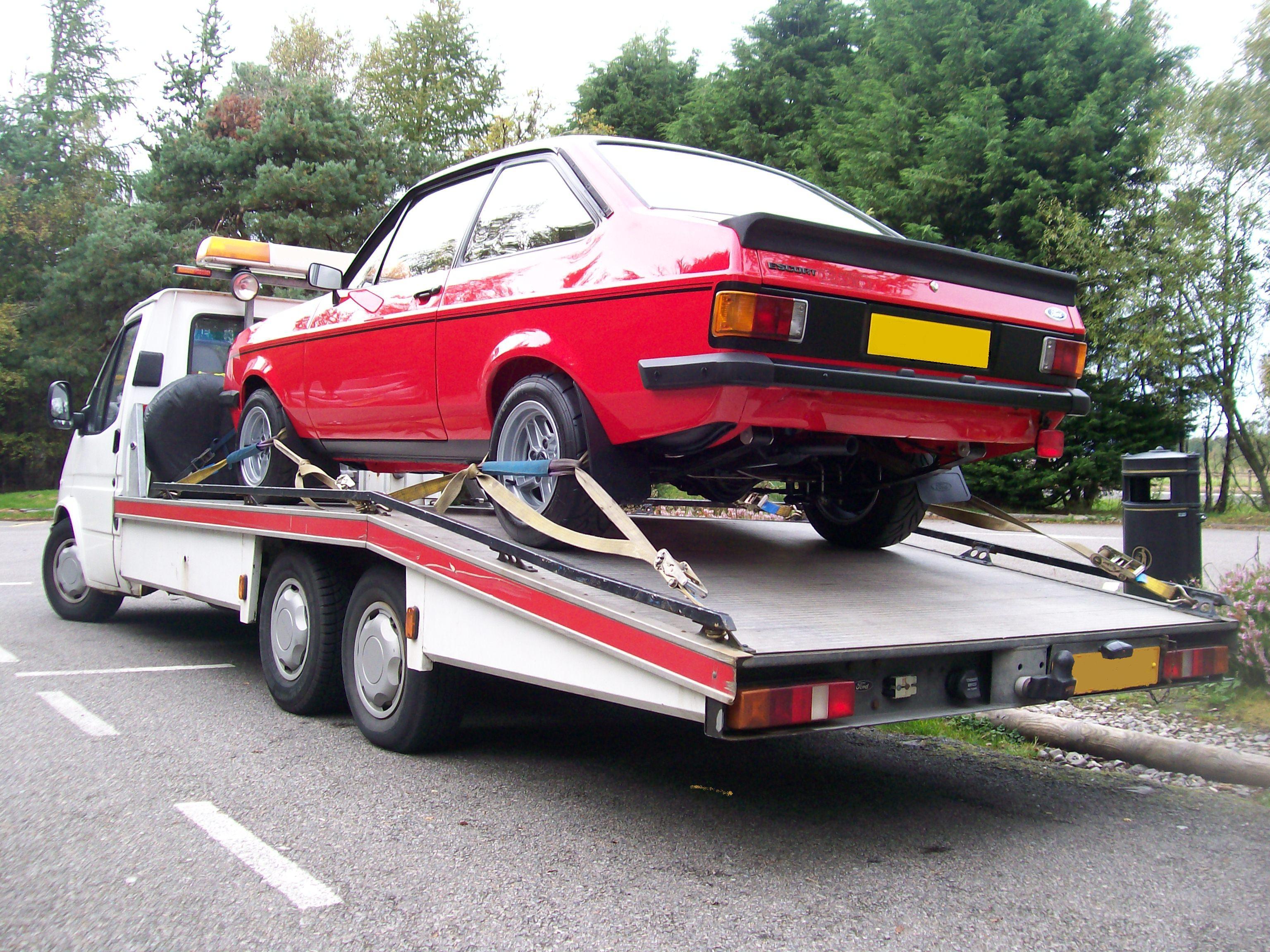Ford Escort MKII RS2000 on the Autoflit Transporter